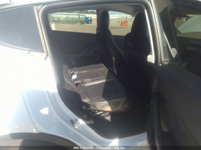 7SAYGDEE9NF324652 Tesla Model Y Long Range