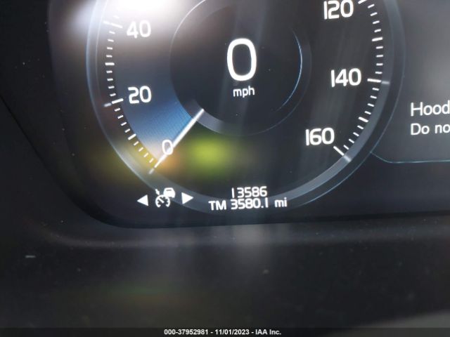 YV4A22PK4N1862072 Volvo Xc90 T6 Momentum 7 Passenger