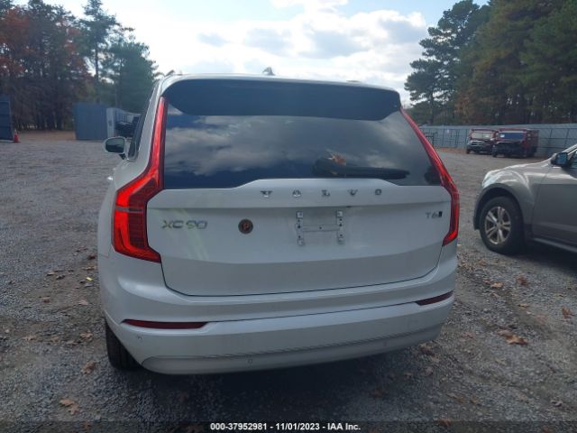 YV4A22PK4N1862072 Volvo Xc90 T6 Momentum 7 Passenger