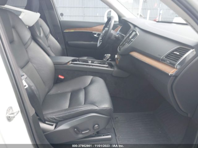 YV4A22PK4N1862072 Volvo Xc90 T6 Momentum 7 Passenger