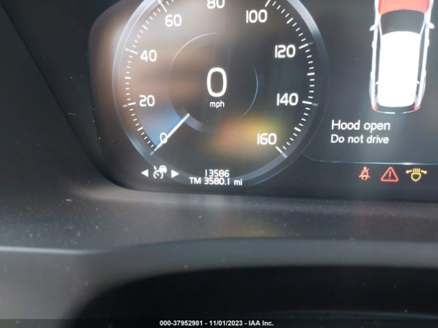 YV4A22PK4N1862072 Volvo Xc90 T6 Momentum 7 Passenger