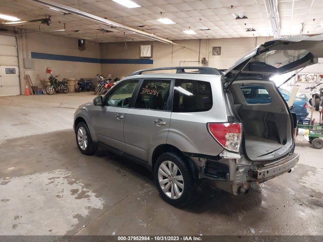 2011 SUBARU FORESTER 2.5X PREMIUM VIN: JF2SHADC4BH759655