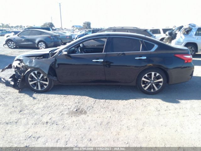 1N4AL3AP3HC121145 Nissan Altima 2.5/2.5 S/2.5 Sl