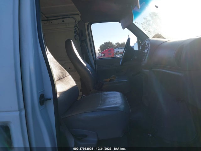 1999 FORD E-150 RECREATIONAL/COMMERCIAL VIN: 1FTRE14W2XHC07076