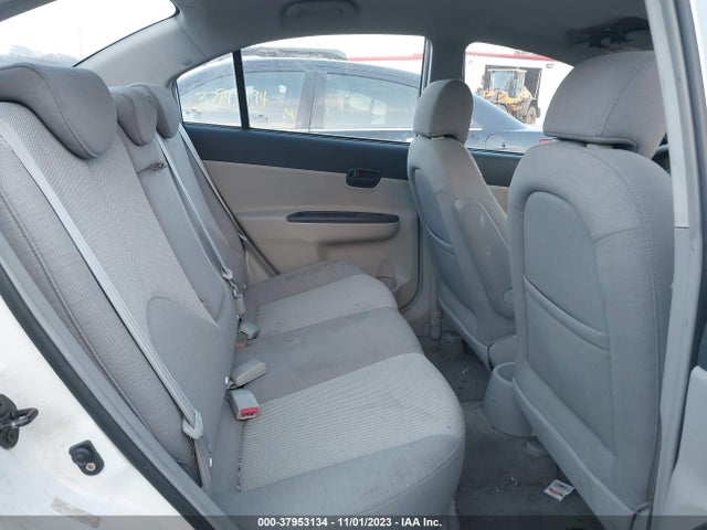 2006 HYUNDAI ACCENT GLS VIN: KMHCN46C76U038653