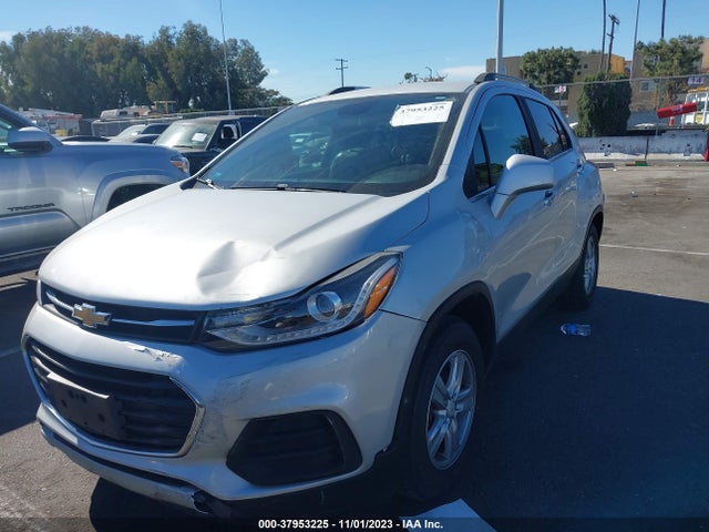 Chevrolet Trax Lt 2018 KL7CJLSB5JB675744 Image 2