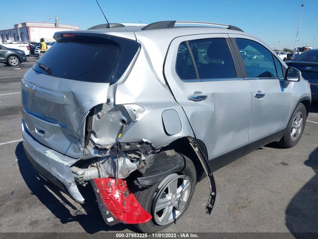 Chevrolet Trax Lt 2018 KL7CJLSB5JB675744 Image 4