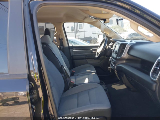 RAM 1500 Big Horn 2019 1C6RREFT8KN684921 Image 5