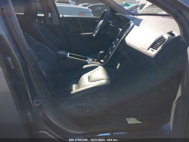2017 VOLVO XC60 YV440MDU1H2039053 Photo 4