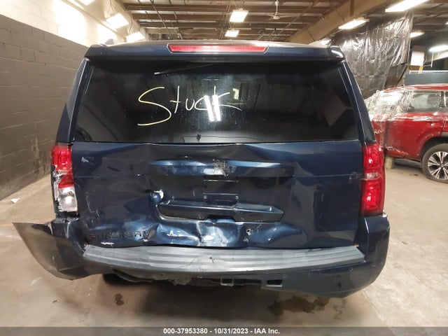 Chevrolet Suburban Ls 2018 1GNSKGKC4JR261395 Image 17