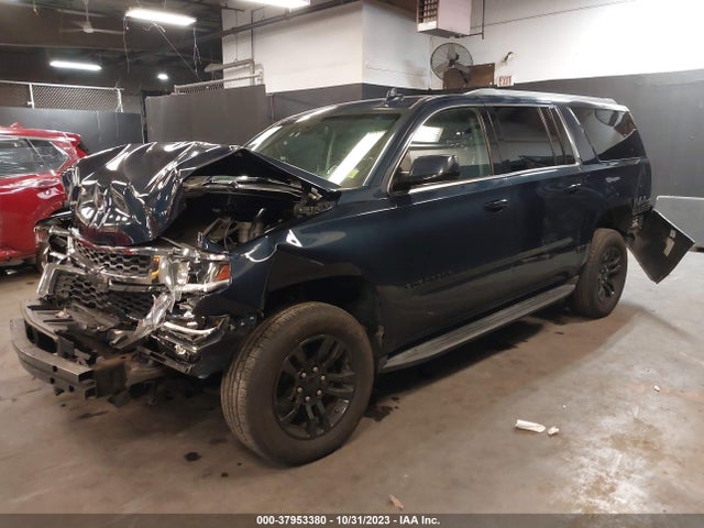 Chevrolet Suburban Ls 2018 1GNSKGKC4JR261395 Image 2