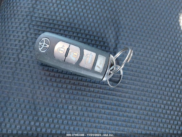Toyota YARIS LE 2019 3MYDLBYV8KY515357 Image 11