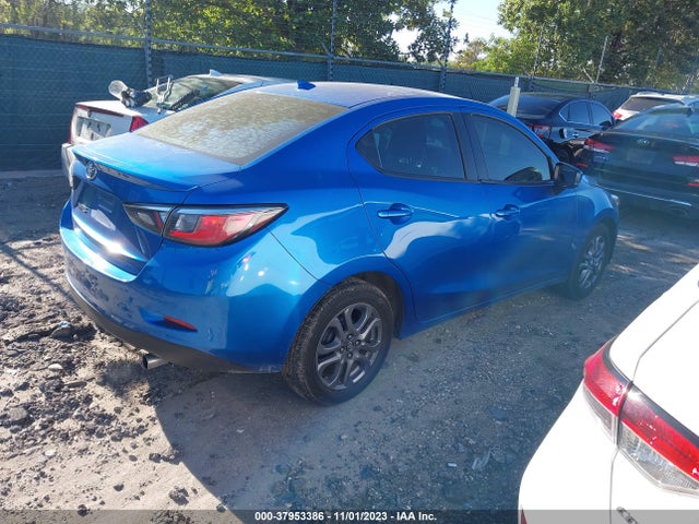 Toyota YARIS LE 2019 3MYDLBYV8KY515357 Image 4