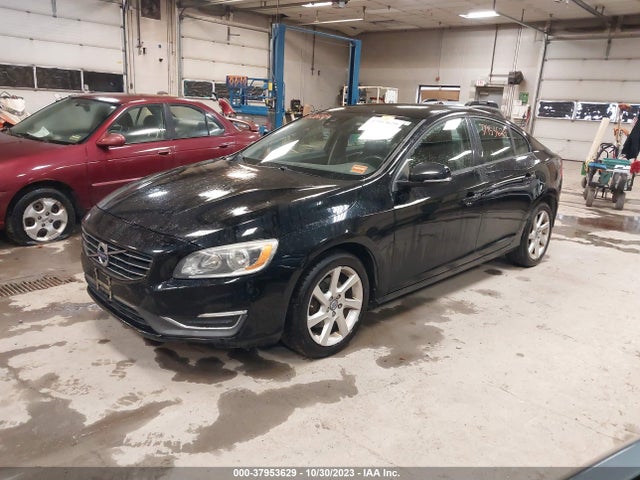 Volvo S60 T5/t5 Platinum 2014 YV1612FS0E1296130 Image 2