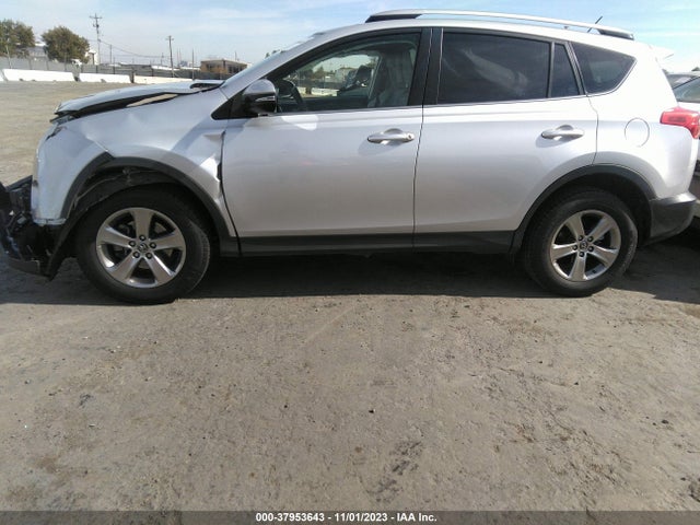Toyota Rav4 Xle 2015 JTMRFREV1FD141479 Image 13