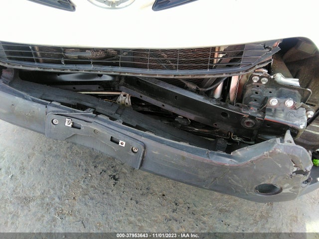 Toyota Rav4 Xle 2015 JTMRFREV1FD141479 Image 6