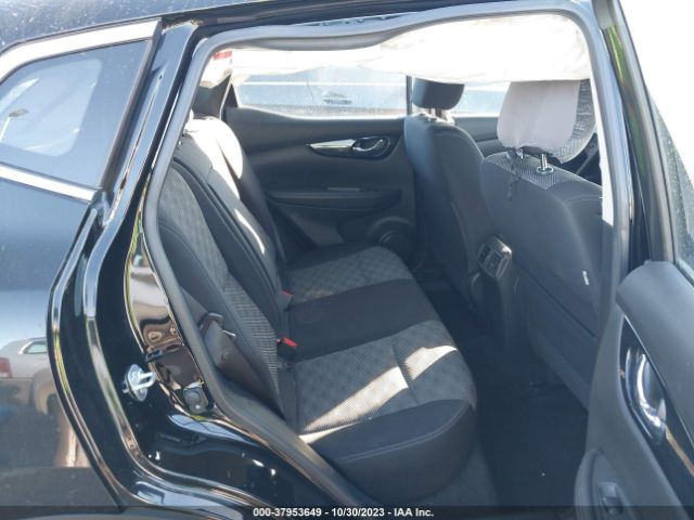 JN1BJ1CP5HW034371 Nissan Rogue Sport Sv