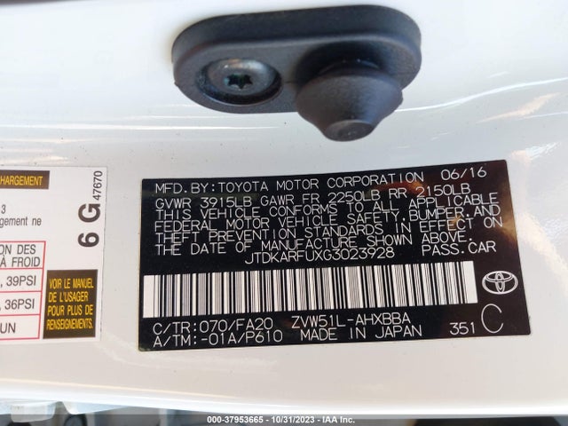 2016 TOYOTA PRIUS TWO ECO VIN: JTDKARFUXG3023928