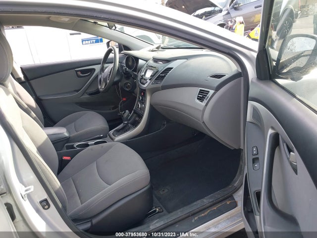 Hyundai ELANTRA SE 2014 KMHDH4AEXEU045809 Image 5
