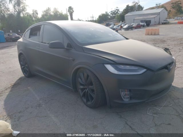 Auction sale of the 2018 Tesla Model X 75d/p100d/100d, vin: 5YJXCBE22JF135950, lot number: 37953685