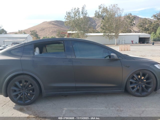 5YJXCBE22JF135950 Tesla Model X 75d/p100d/100d