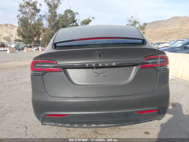 5YJXCBE22JF135950 Tesla Model X 75d/p100d/100d