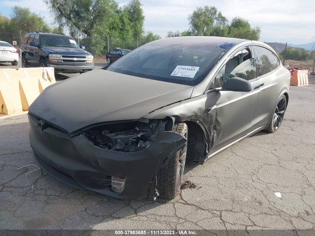 5YJXCBE22JF135950 Tesla Model X 75d/p100d/100d