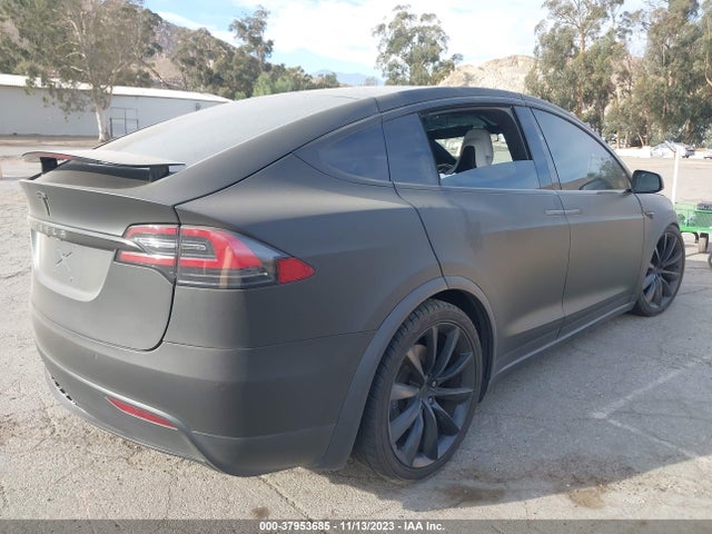 5YJXCBE22JF135950 Tesla Model X 75d/p100d/100d