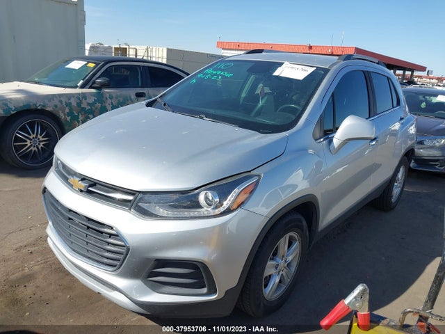 Chevrolet Trax Lt 2018 KL7CJLSB9JB649230 Image 2