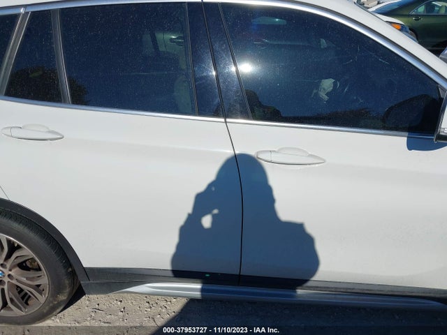 BMW X1 Xdrive28i 2018 WBXHT3C38J3H33405 Image 13