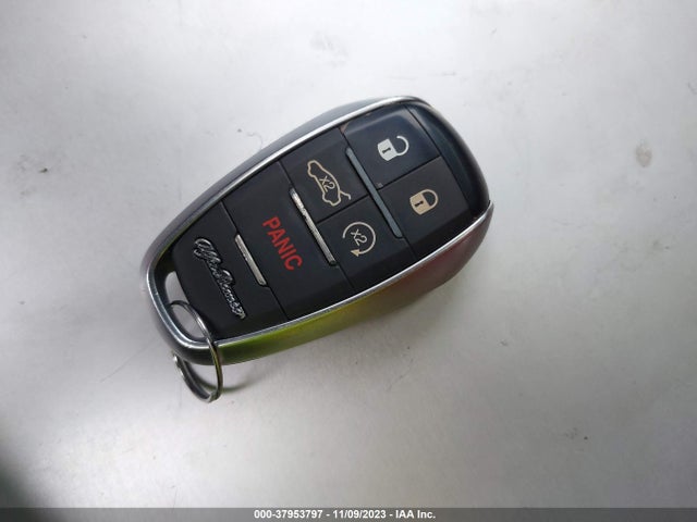 ZARFAMBN1M7645430 Alfa Romeo Giulia Ti Rwd