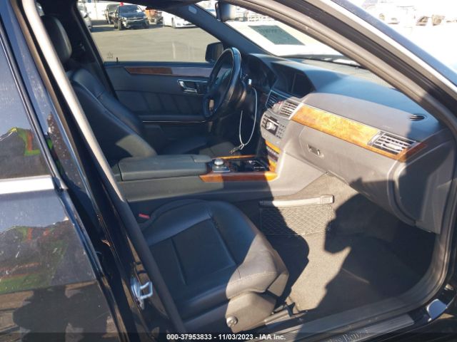 2011 MERCEDES-BENZ E-CLASS WDDHF5GB7BA498030 Photo 4