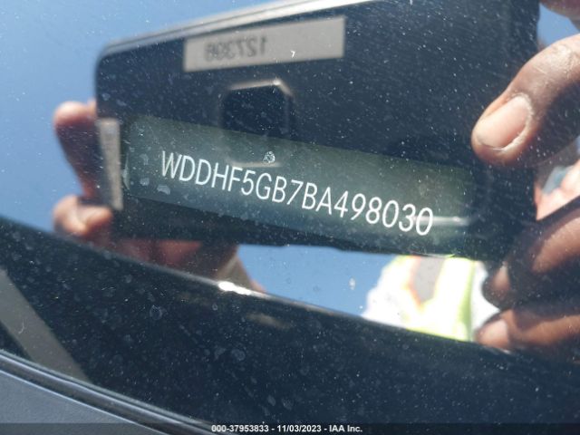 2011 MERCEDES-BENZ E-CLASS WDDHF5GB7BA498030 Photo 8