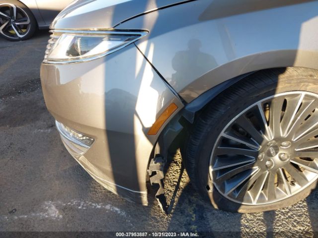3LN6L2LU1GR619028 Lincoln MKZ HYBRID
