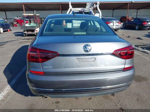 1VWAT7A36HC004980 Volkswagen Passat 1.8t S