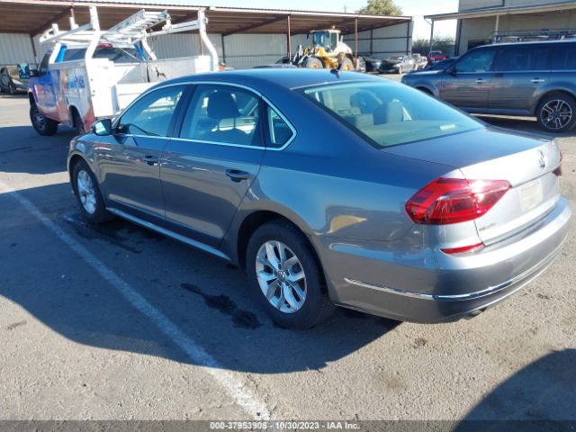 1VWAT7A36HC004980 Volkswagen Passat 1.8t S