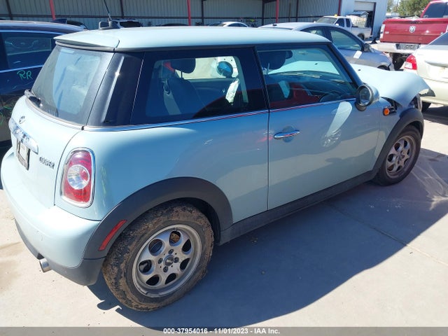 2013 MINI HARDTOP WMWSU3C56DT684379 Photo 3