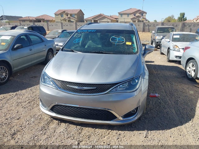 2C4RC1BG6HR552750 Chrysler Pacifica Touring-l
