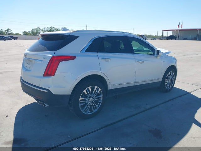 1GYKNCRS6HZ290682 Cadillac Xt5 Premium Luxury