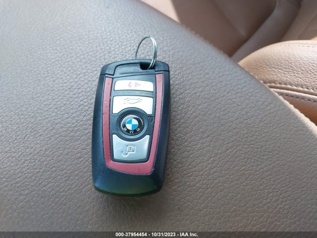 WBA8E9G54GNT85910 BMW 328I