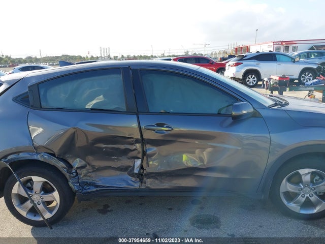 2022 HONDA HR-V 2WD LX VIN: 3CZRU5H35NM709609