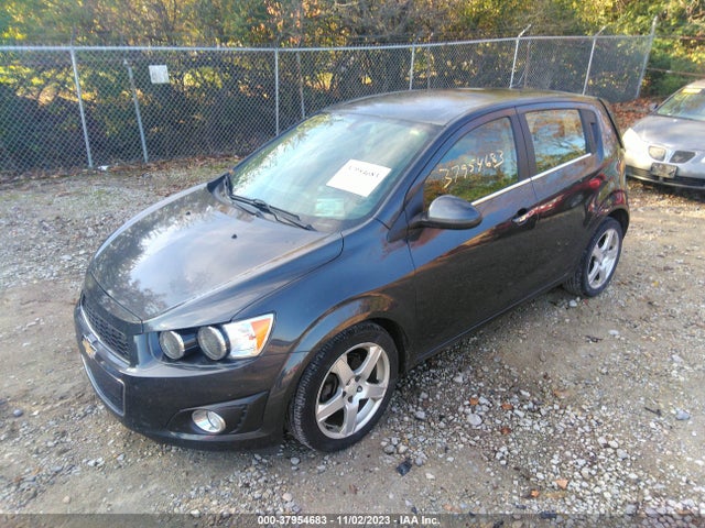 Chevrolet SONIC LTZ 2014 1G1JE6SB6E4234224 Image 2