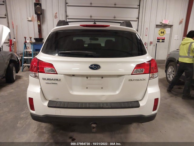 2013 SUBARU OUTBACK 2.5I LIMITED VIN: 4S4BRCKC0D3213909