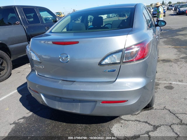 2013 MAZDA MAZDA3 I SPORT VIN: JM1BL1UP6D1765291