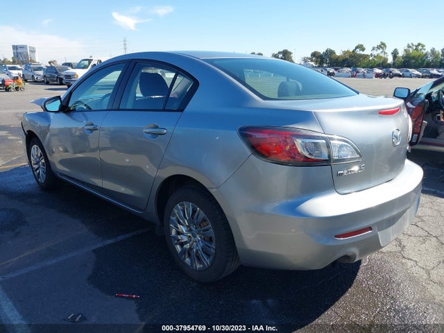 2013 MAZDA MAZDA3 I SPORT VIN: JM1BL1UP6D1765291