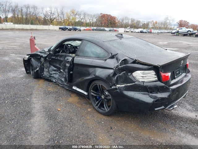 BMW M4 2015 WBS3R9C59FK333110 Image 3