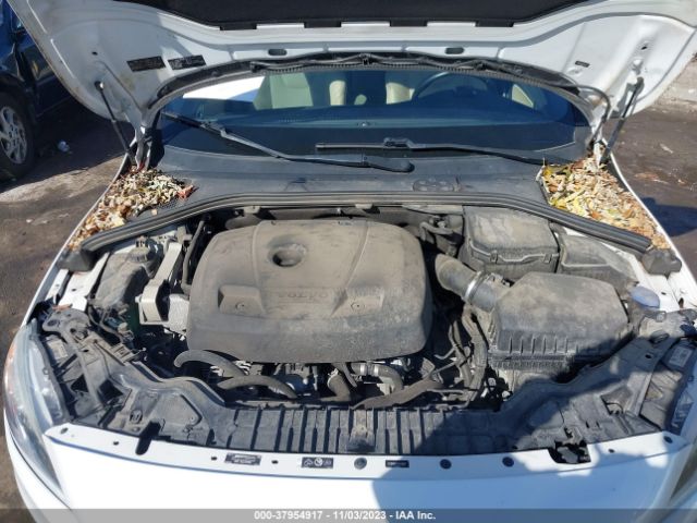 2016 VOLVO S60 YV126MFK2G2409827 Photo 9