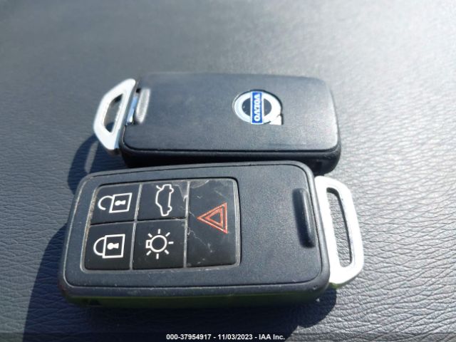 2016 VOLVO S60 YV126MFK2G2409827 Photo 10