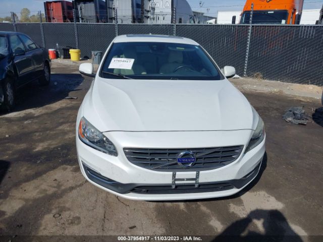 2016 VOLVO S60 YV126MFK2G2409827 Photo 5