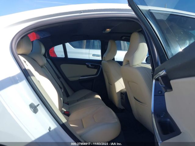 2016 VOLVO S60 YV126MFK2G2409827 Photo 7